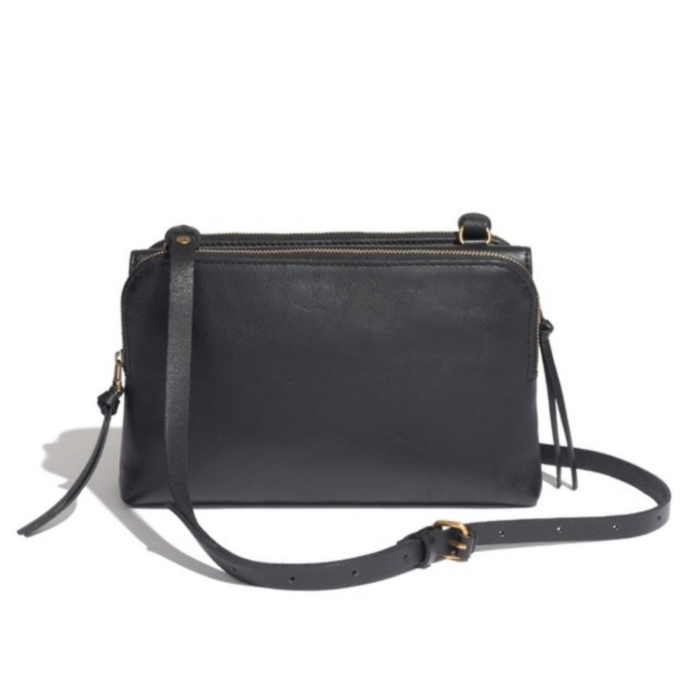 Twin-pouch crossbody